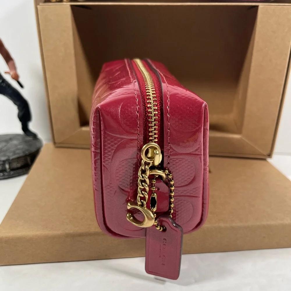 Coach Boxed Essential Mini Cosmetic Pouch Wristlet Enamel red NWT - Picture 3 of 6